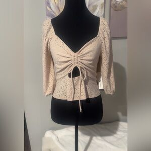 NWT Cream Ruched Eyelet Sweatheart Neckline Top size Large